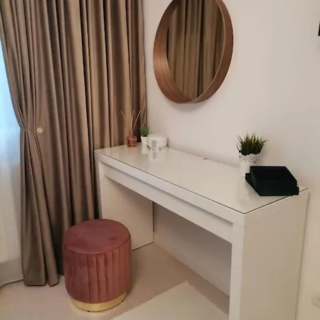 Herastau Apartment *